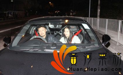 余文乐和女友王棠云