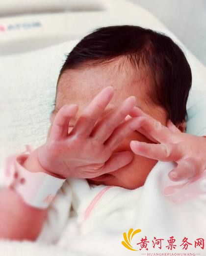 贾静雯小女儿BoBo