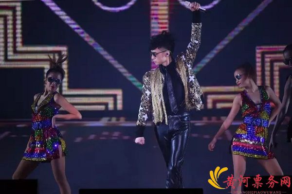 古巨基的演唱会深圳站
