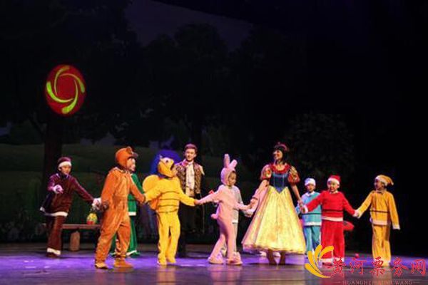 儿童剧《狐假虎威》 儿童剧《狐假虎威》