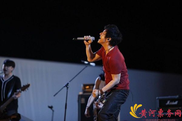 2017郑钧西安演唱会