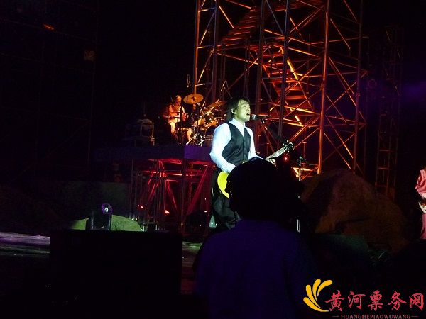 2023伍佰南京演唱会门票价格多少？伍佰南京演唱会在哪购买？