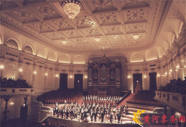 斯洛伐克国家交响乐团 斯洛伐克国家交响乐团