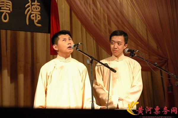 李菁