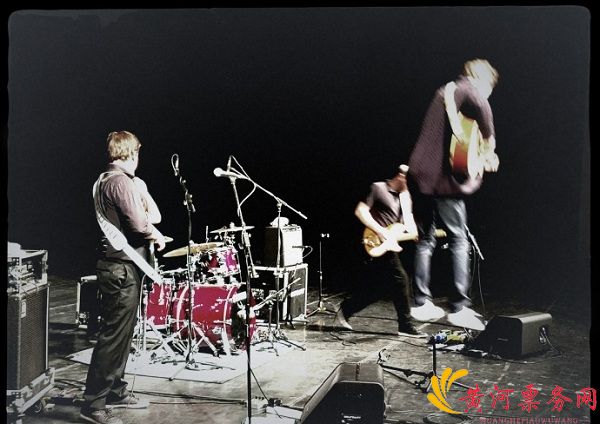 麦斯米兰 麦斯米兰