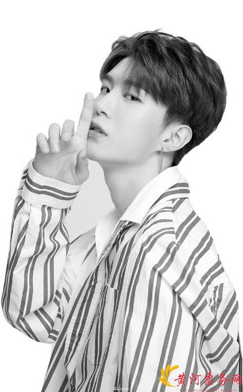 2022NEXT BEGINS出道巡回演唱会-南京站