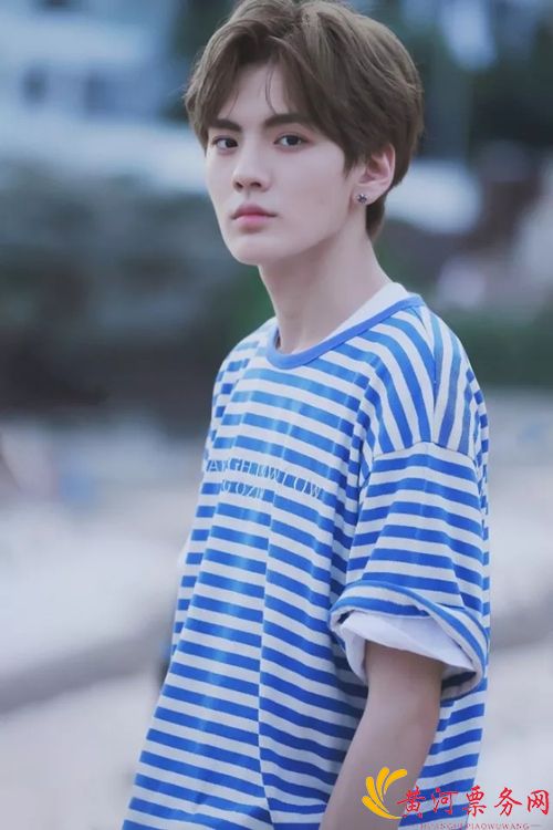 2022NEXT BEGINS出道巡回演唱会-南京站