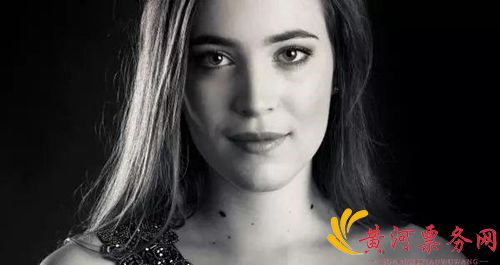娜塔莎/Nadège Rochat!