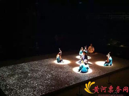 《落花无言》