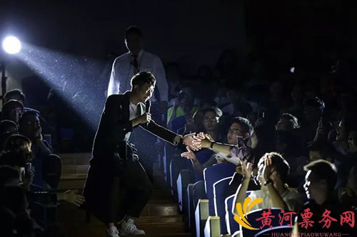 2018粤知一二郭嘉峰“年轻有危”脱口秀(栋笃笑)