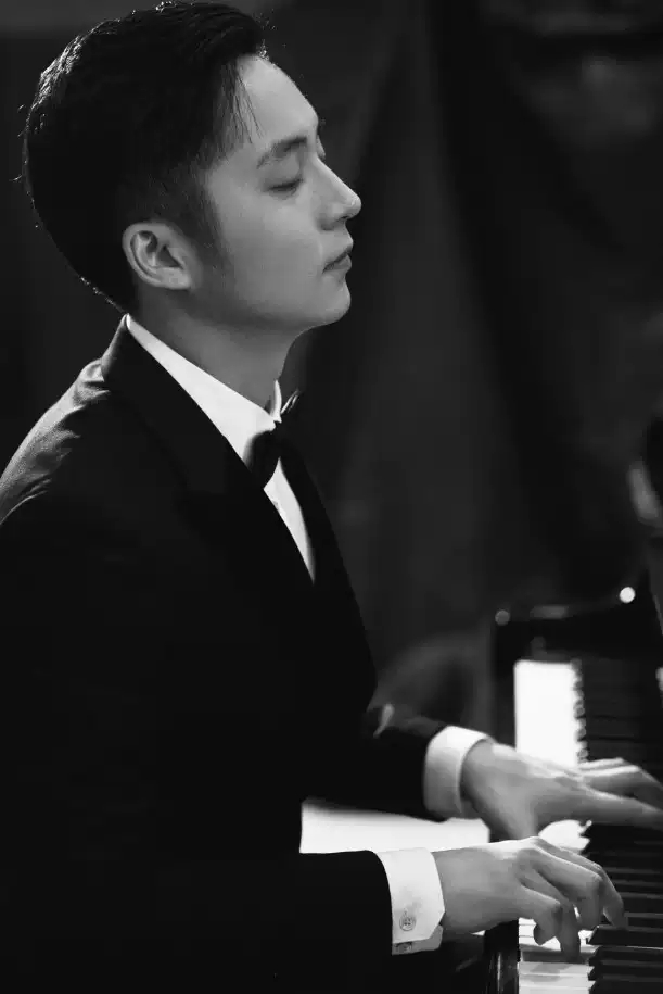 叶子钢琴独奏陵水音乐会