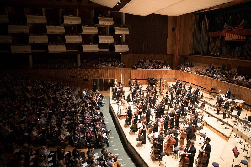 2019今夜无人入眠上海音乐会