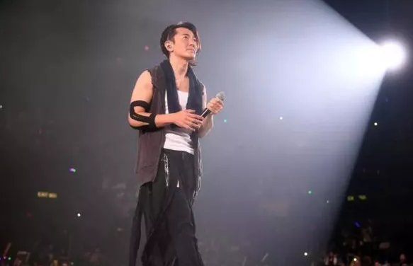 郑伊健广州演唱会