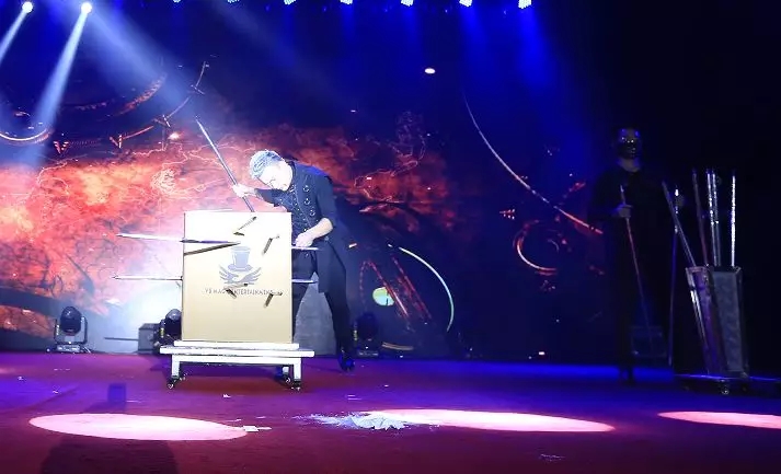 舞台秀幻郑州站