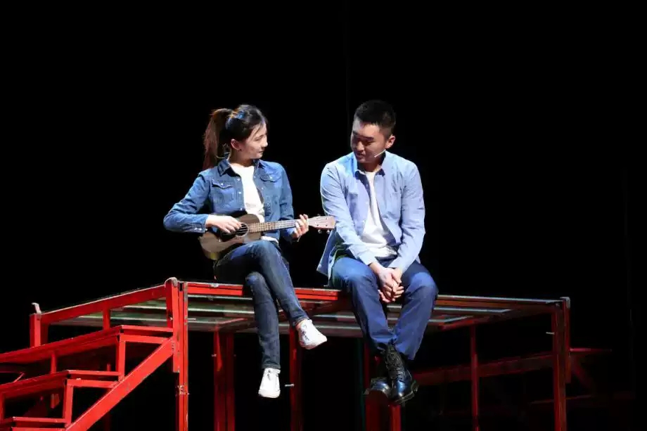 话剧玩命爱一个姑娘哈尔滨站