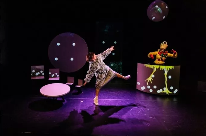 音乐剧芭芭雅嘎杭州站