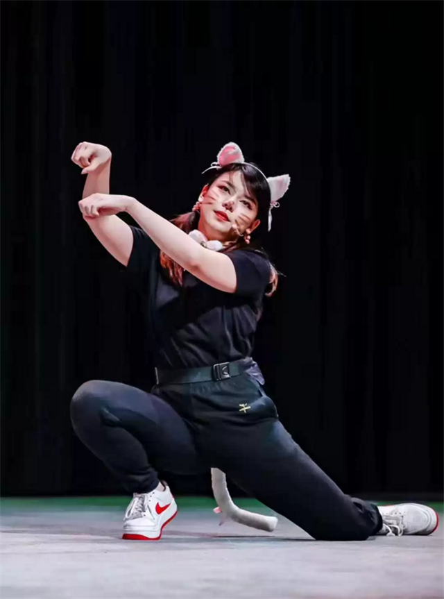 音乐剧有七个名字的猫上海站