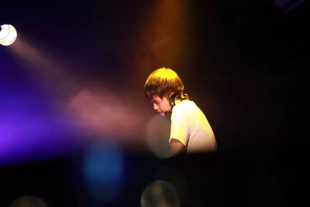 西原健一郎广州演唱会