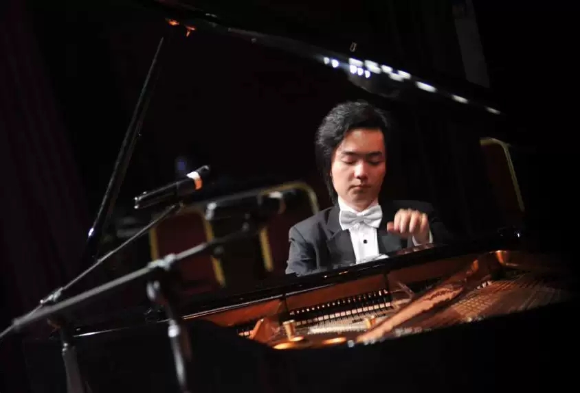 沈文裕合肥钢琴音乐会