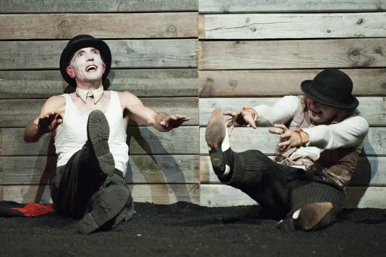 戏剧等待戈多北京站