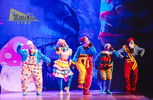 童话剧蓝精灵2上海站