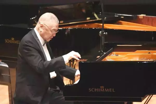 2019瓦季姆鲁登寇深圳音乐会