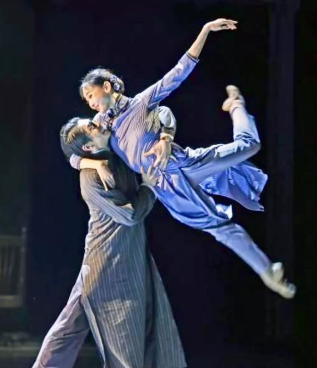 舞剧永不消逝的电波呼和浩特站