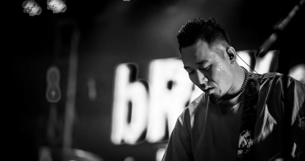 破碎乐队深圳演唱会