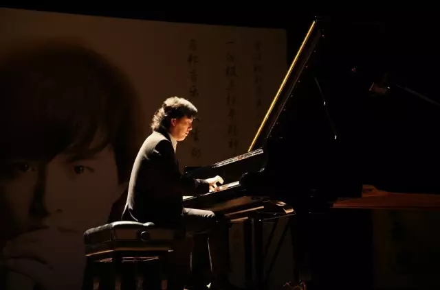 李云迪福州音乐会