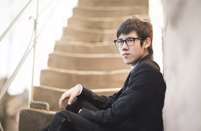 张昊辰南京钢琴音乐会