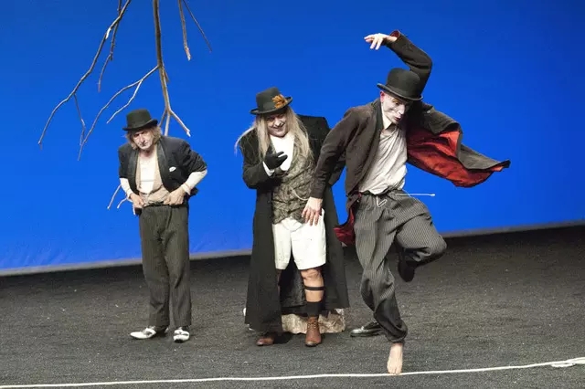 戏剧等待戈多北京站