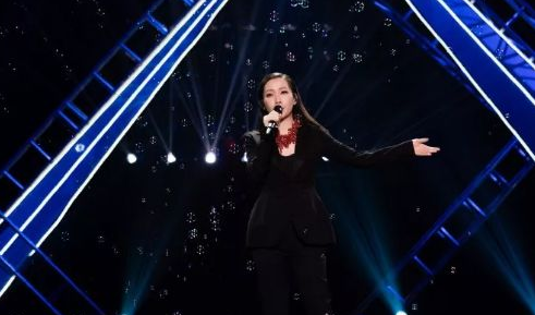 关心妍深圳演唱会