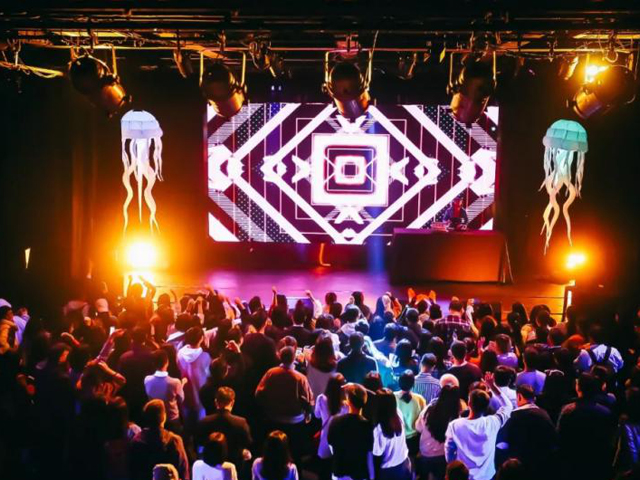 深圳超模DJ荧光派对