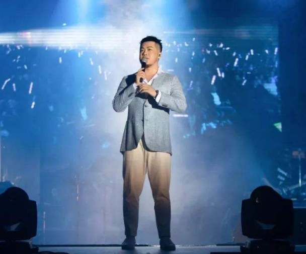 小沈阳庄心妍开封群星演唱会