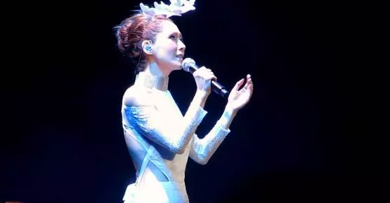 关心妍深圳演唱会