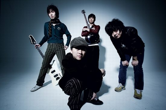 地下婴儿乐队武汉演唱会