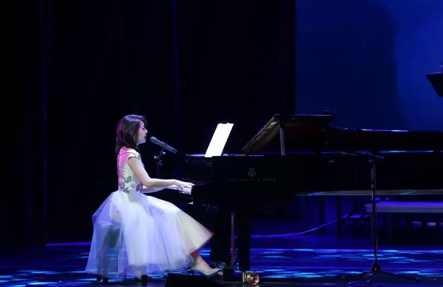 陈佳深圳演唱会