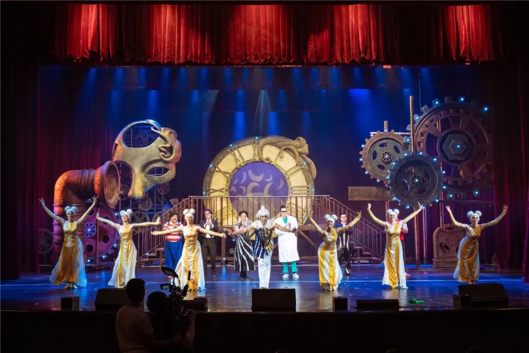 魔术秀魔天轮起源大连站