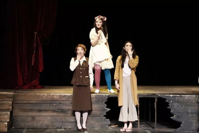 2019喜剧燃烧的疯人院东莞站