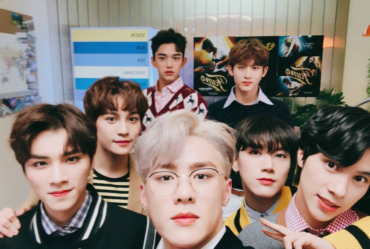 威神V天津粉丝见面会