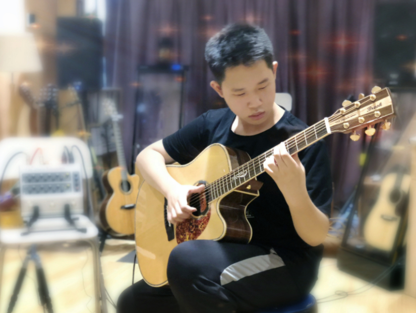 刘嘉卓深圳音乐会