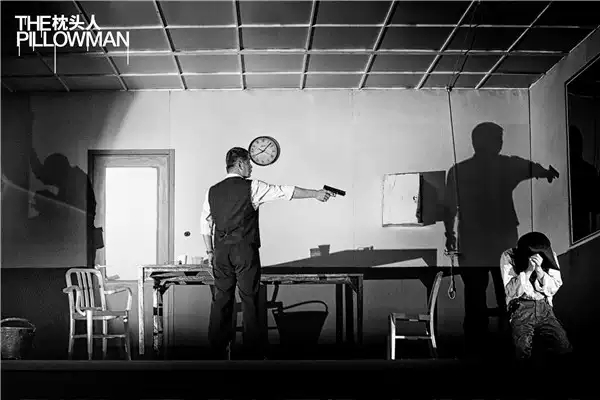 话剧枕头人郑州站