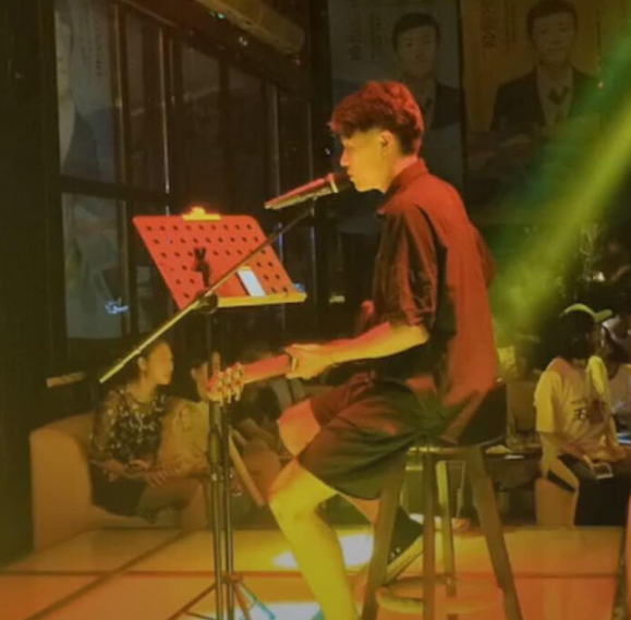 2022隔壁老樊郑州演唱会(时间+地点+订票方式)