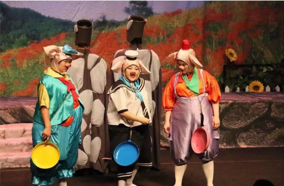 儿童剧三只小猪的安全守则天津站