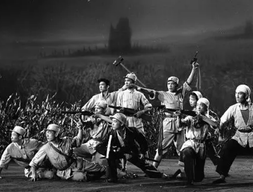 舞蹈剧东方红上海站