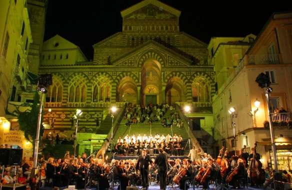 2020纳维利爱乐乐团昆明音乐会