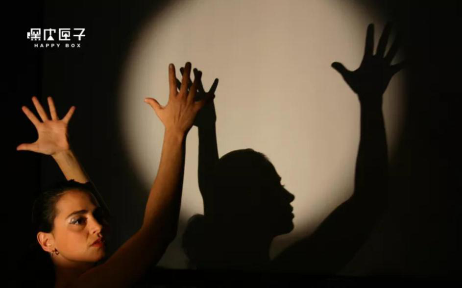 2019创意剧别碰我的手广州站