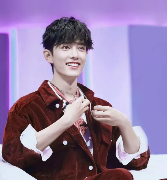 肖战2019上海粉丝见面会