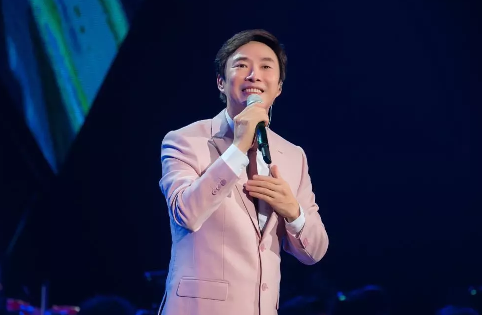 费玉清上海演唱会