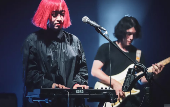 鬼否乐队成都演唱会